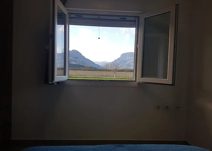 Countryside Ground Floor Vakantiehuis *