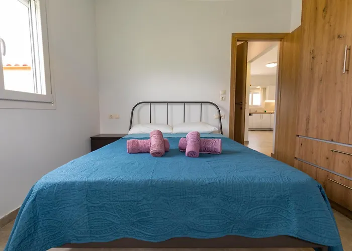 Countryside Ground Floor Vakantiehuis Gomfoi