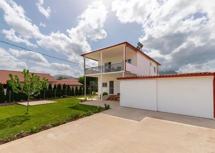 Countryside Ground Floor * Gomfoi